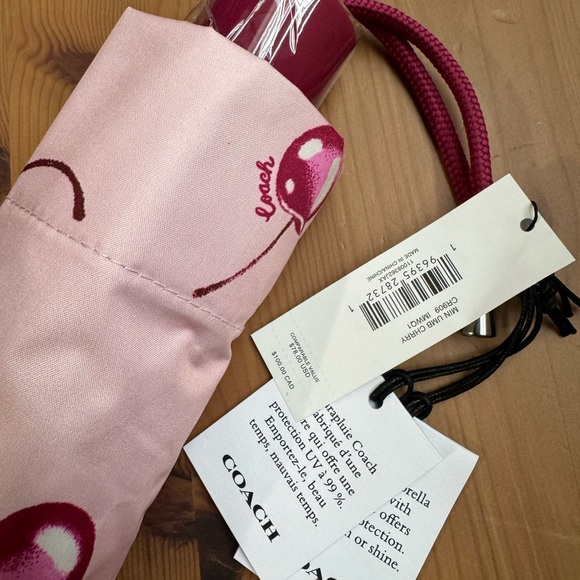 🍒 Coach Mini Umbrella In Cherry Print - Picture 2 of 4